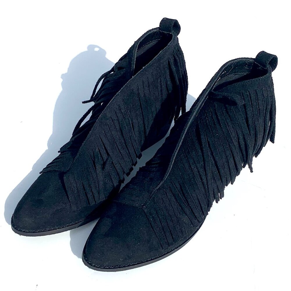 Women’s Coconuts by Matisse Fringe V Cut Ankle Booties, Size 8 1/2